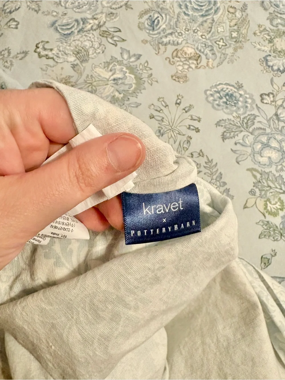 Pottery Barn x Kravet grandiflora floral blue bedding duvet comforter king